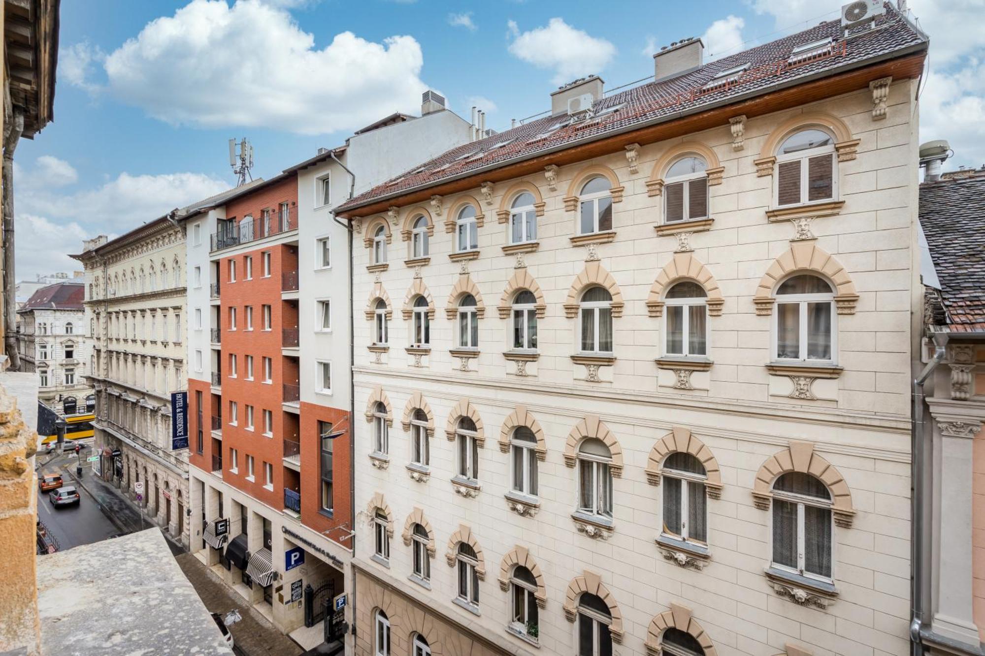 K33- Boutique Apartments, Best Location, By Bqa Budapest Exterior photo