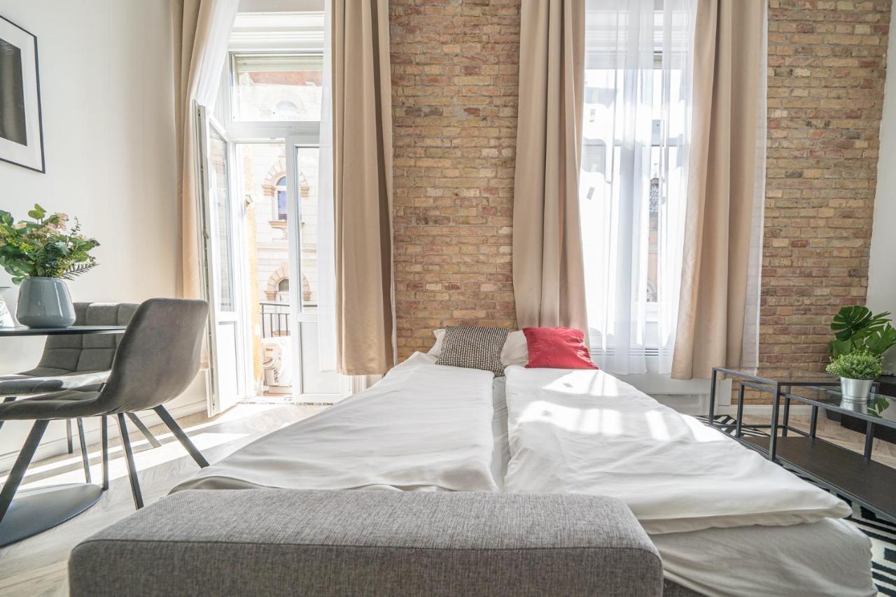 K33- Boutique Apartments, Best Location, By Bqa Budapest Exterior photo